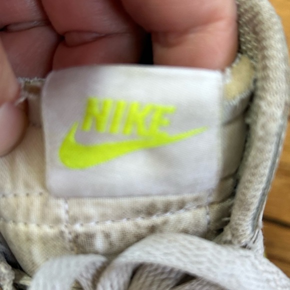 Nike Blazer Mid '77, size 6.5 W/ 5 M (37.5) - Picture 10 of 12